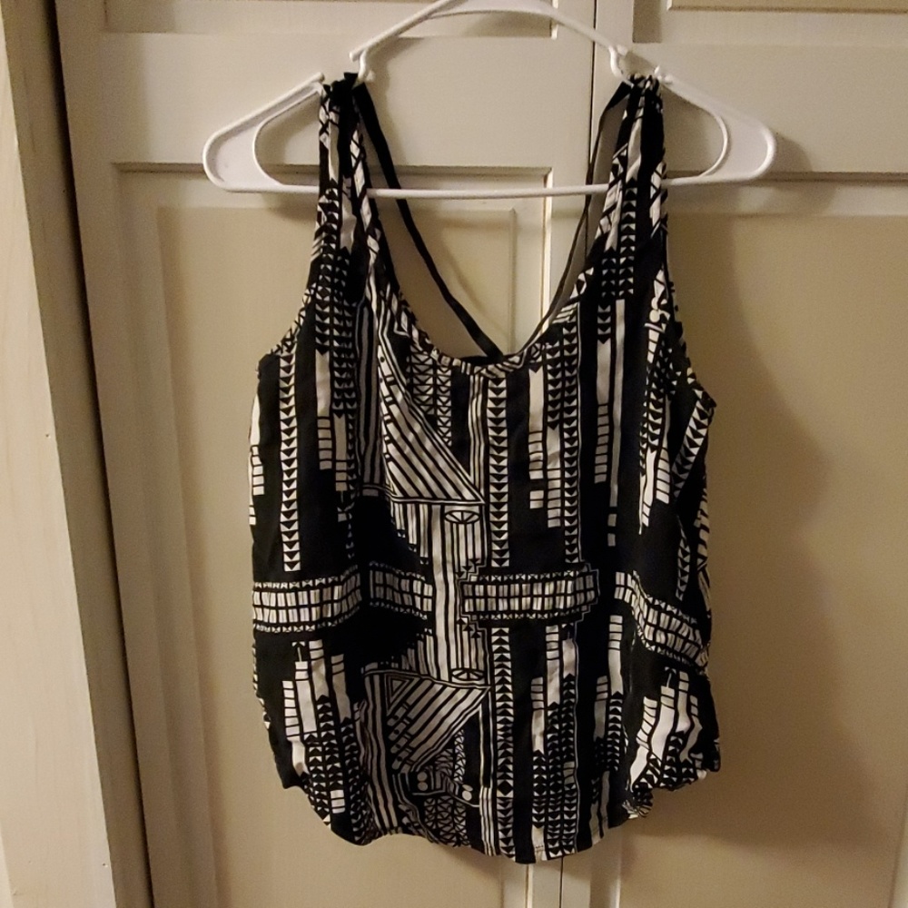 Aztec print tank top XL